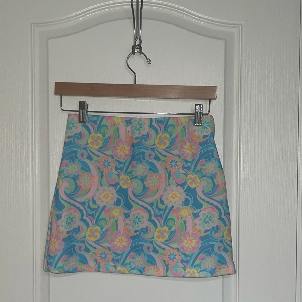 NEW FRANKIES BIKINIS Windward Terry Skirt in Sunshower Floral Mini Swim Cover Sm